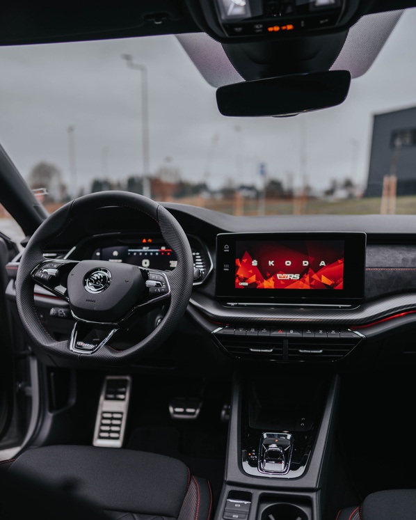 Steel Grey RS8